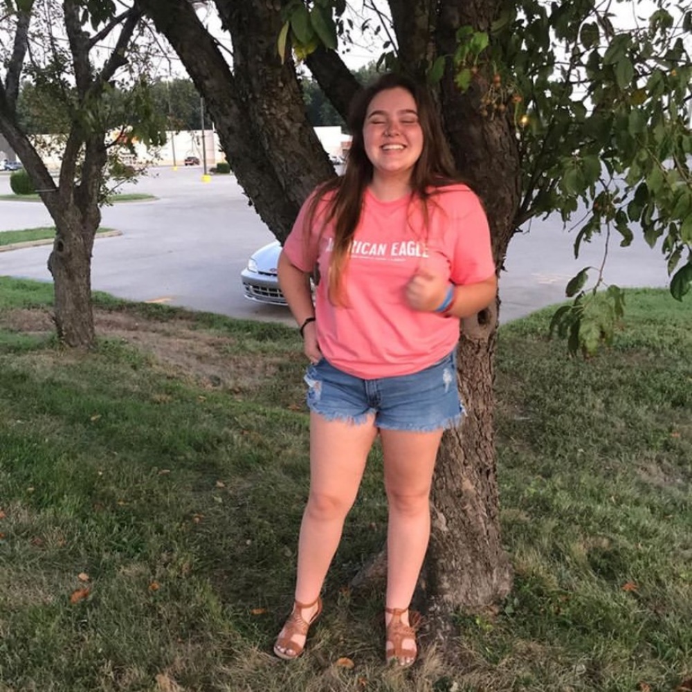 American Eagle coral t-shirt